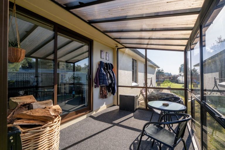 Photo of property in 9 Russell Esplanade, Otautau, 9610