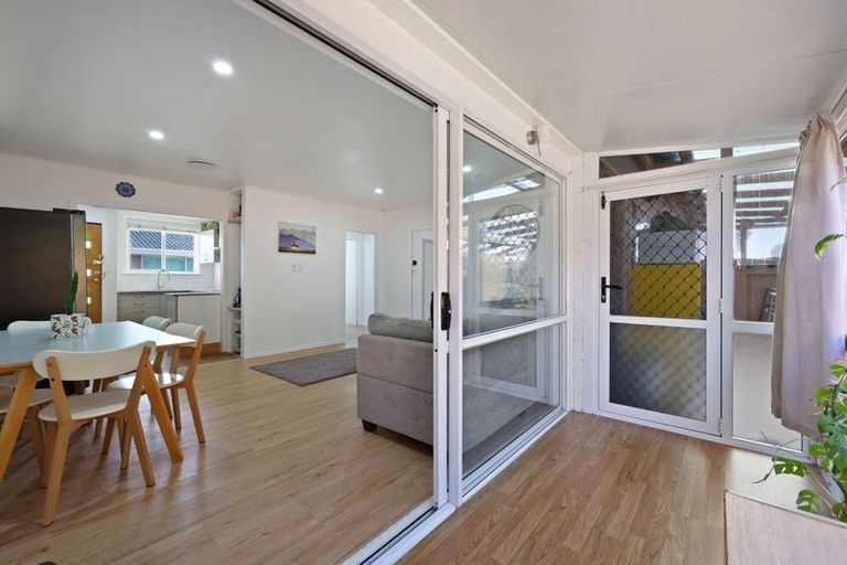 Photo of property in 20b Dale Crescent, Pakuranga, Auckland, 2010