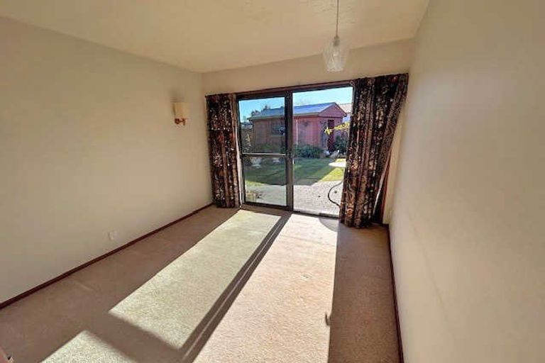 Photo of property in 10 Kowai Place, Amberley, 7410