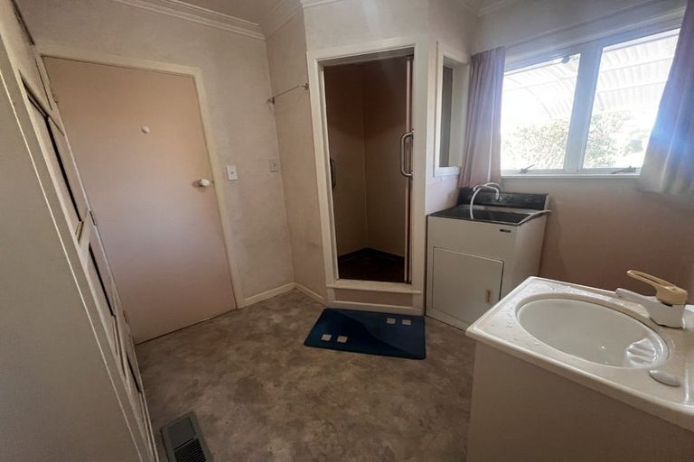 Photo of property in 2 Terrace Street, Putaruru, 3411