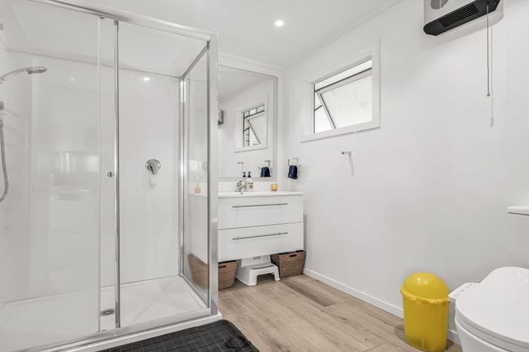 Photo of property in 80 Wishart Road, Helensville, 0875