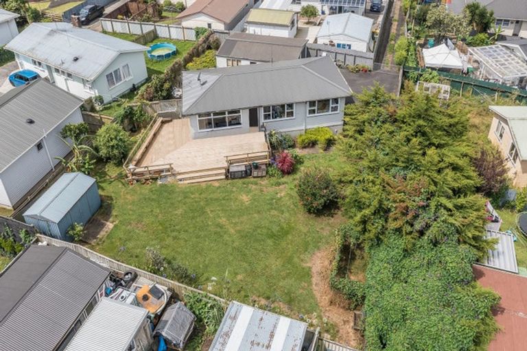 Photo of property in 4 Capella Place, Manurewa, Auckland, 2102