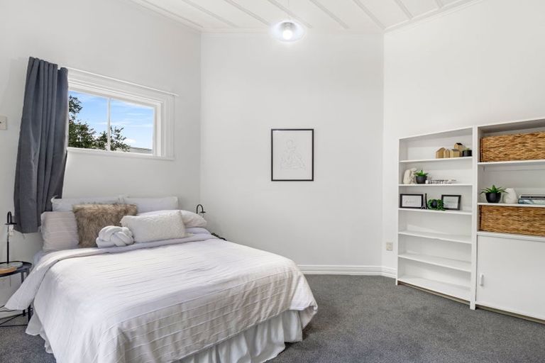 Photo of property in 21 Portal Street, Durie Hill, Whanganui, 4500