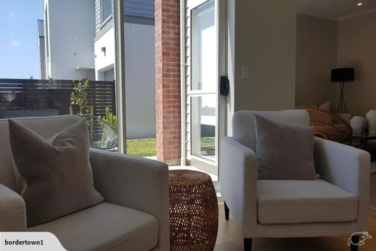 Photo of property in 2 Plover Road, Hobsonville, Auckland, 0616