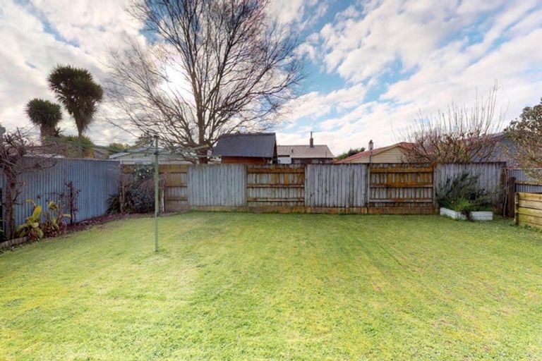 Photo of property in 21 Florence Avenue, Palmerston North, 4414