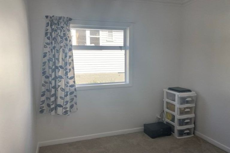 Photo of property in 26 Duncan Street, Tawa, Wellington, 5028