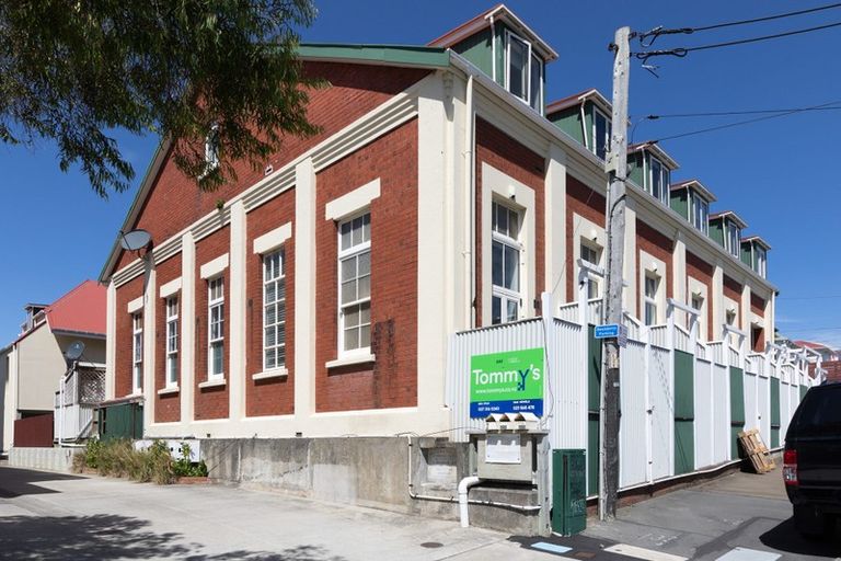 Photo of property in 6/245 Adelaide Road, Newtown, Wellington, 6021