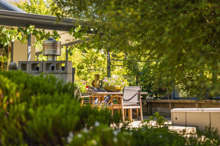 Photo of property in 2347 Cardrona Valley Road, Cardrona, Wanaka, 9382