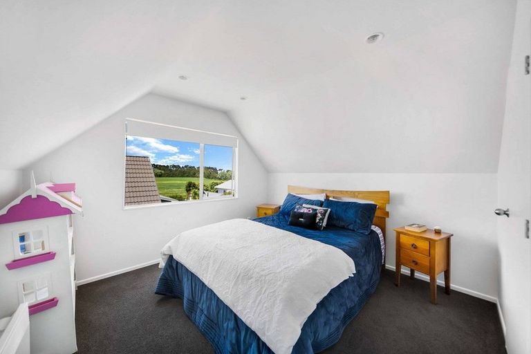 Photo of property in 3b Stevenson Road, Clarks Beach, 2122