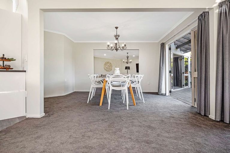 Photo of property in 4 Longwood Place, Harrowfield, Hamilton, 3210