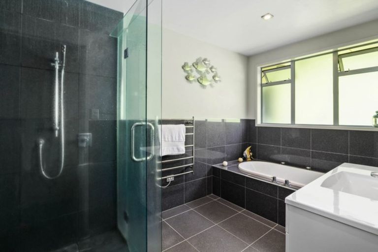 Photo of property in 17 Florey Heights, Springfield, Rotorua, 3015