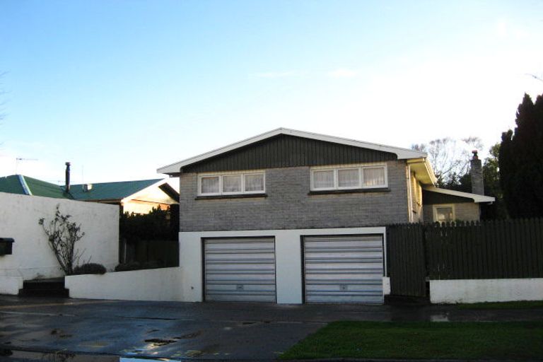Photo of property in 18 Alice Street, Gladstone, Invercargill, 9810