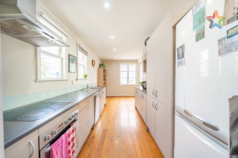 Photo of property in 176 Naenae Road, Naenae, Lower Hutt, 5011