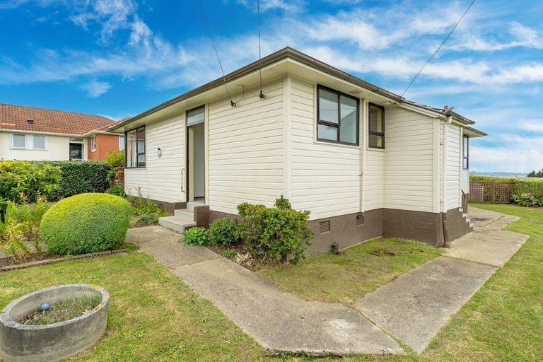Photo of property in 58 Mooltan Street, Halfway Bush, Dunedin, 9010