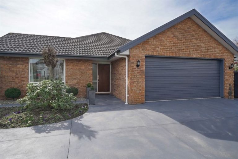 Photo of property in 32 Glencullen Drive, Casebrook, Christchurch, 8051