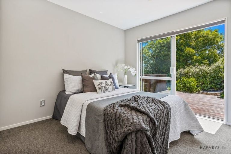 Photo of property in 75a Pleasant Road, Glen Eden, Auckland, 0602