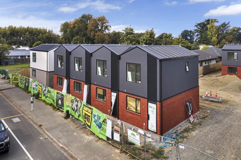 Photo of property in 8/112 Aldwins Road, Phillipstown, Christchurch, 8062