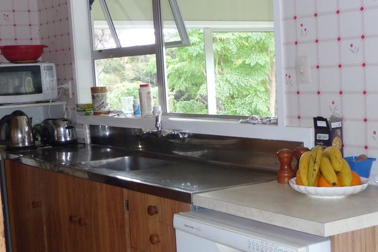 Photo of property in 54 Little Bay Drive, Waikawau, Coromandel, 3584