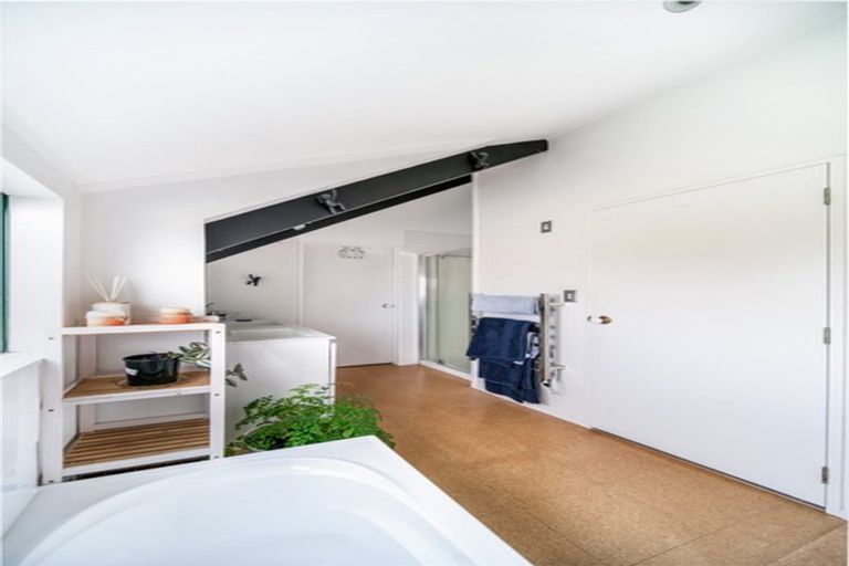 Photo of property in 2/23a Vincent Street, Howick, Auckland, 2014