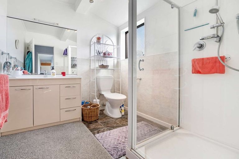 Photo of property in 52 Racecourse Road, Waiuku, 2123