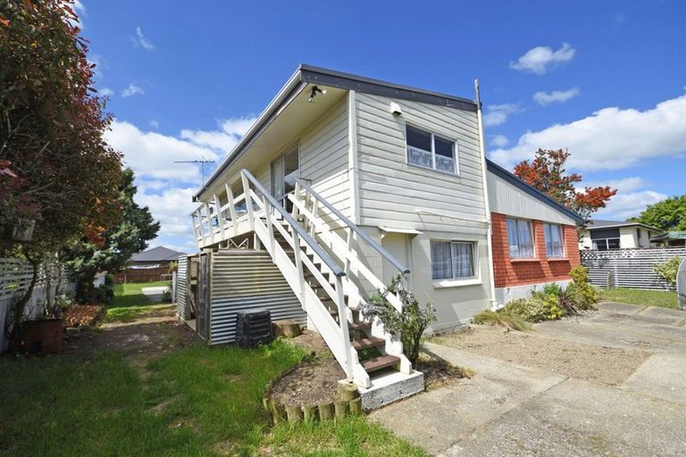 Photo of property in 678 Tweed Street, Newfield, Invercargill, 9812