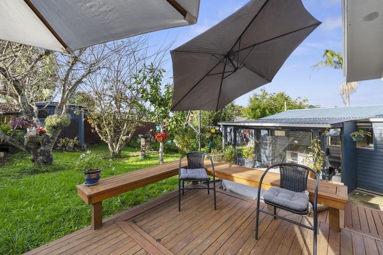 Photo of property in 28 Newham Place, Henderson, Auckland, 0612