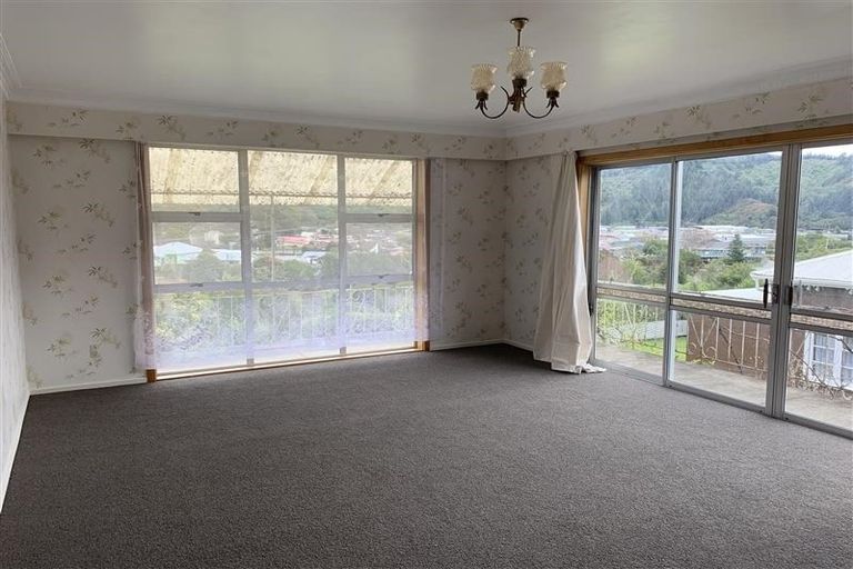 Photo of property in 129a Wellington Street, Picton, 7220