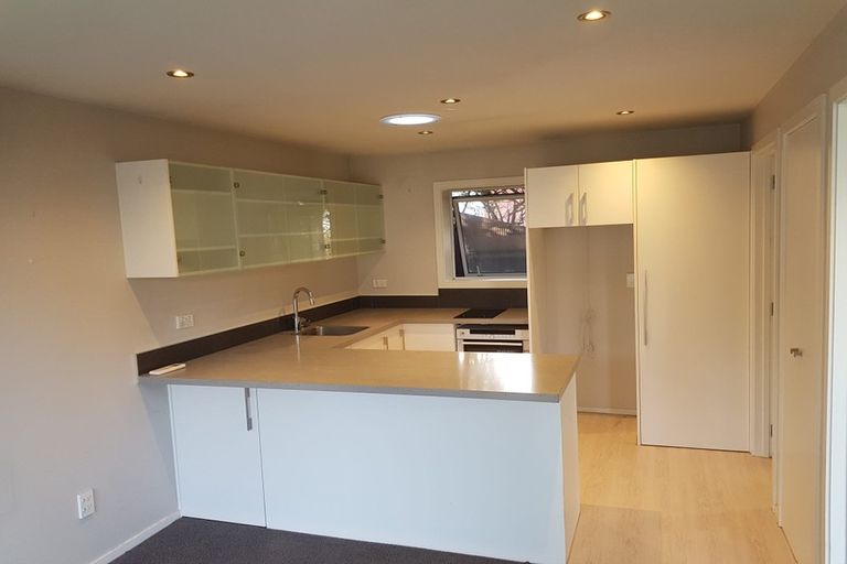 Photo of property in 9a Quinton Place, Bishopdale, Christchurch, 8053