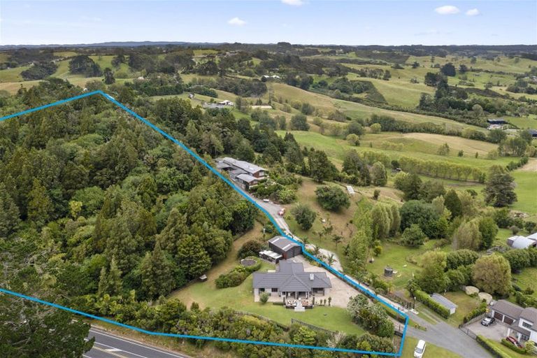 Photo of property in 309 Kahikatea Flat Road, Waitoki, Kaukapakapa, 0871