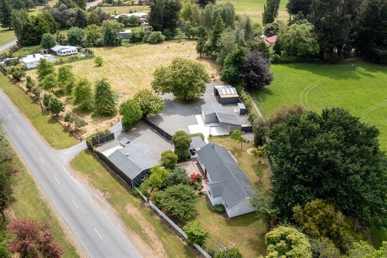 Photo of property in 4 Golf Links Road, Rangiora, 7473