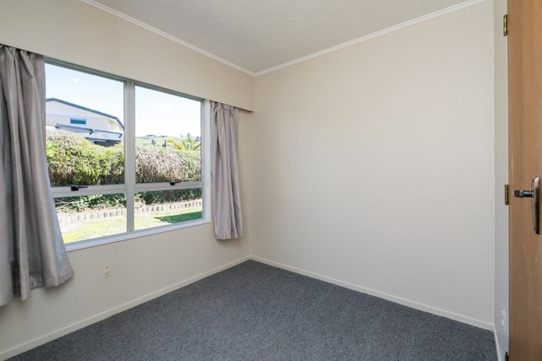 Photo of property in 7a Weathers Place, Taradale, Napier, 4112