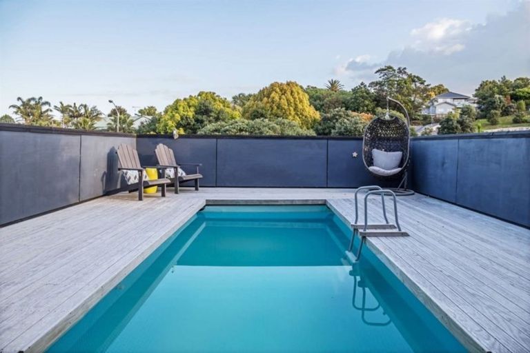 Photo of property in 4a Astrolabe Place, Gulf Harbour, Whangaparaoa, 0930