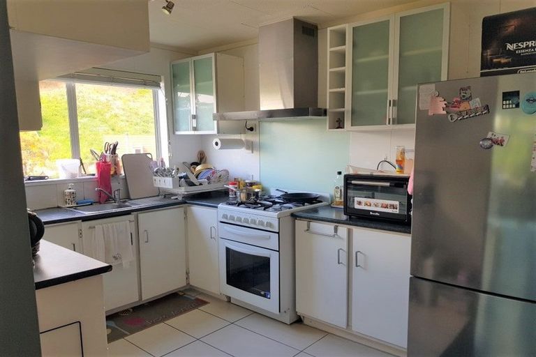 Photo of property in 30 Postgate Drive, Whitby, Porirua, 5024