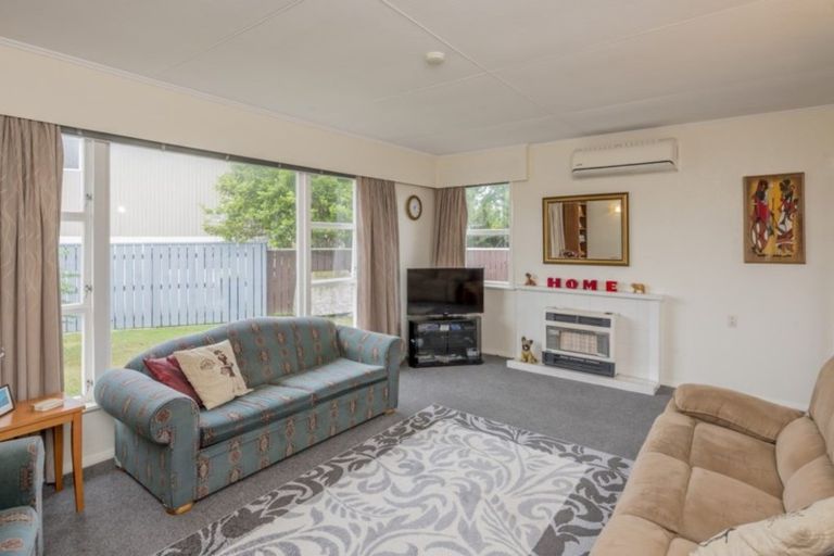 Photo of property in 13 Burn Street, Levin, 5510