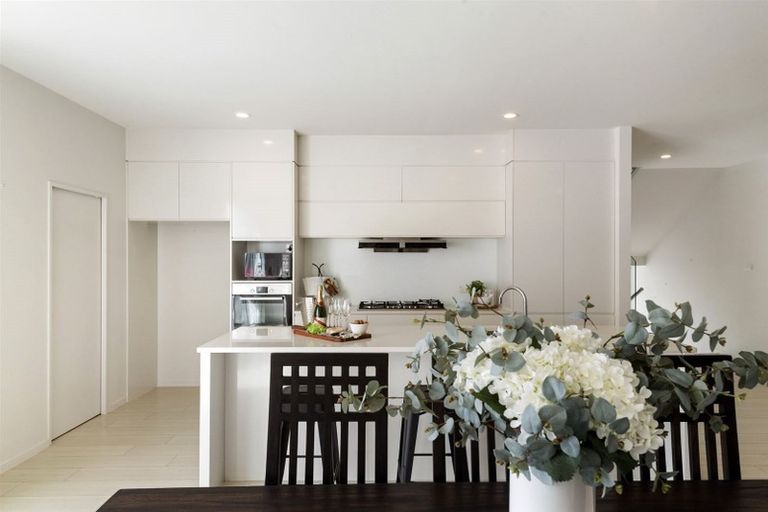 Photo of property in 95 Bayside Drive, Browns Bay, Auckland, 0630