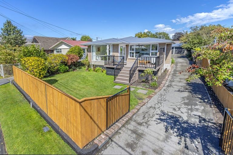 Photo of property in 180 Riverlaw Terrace, Saint Martins, Christchurch, 8022