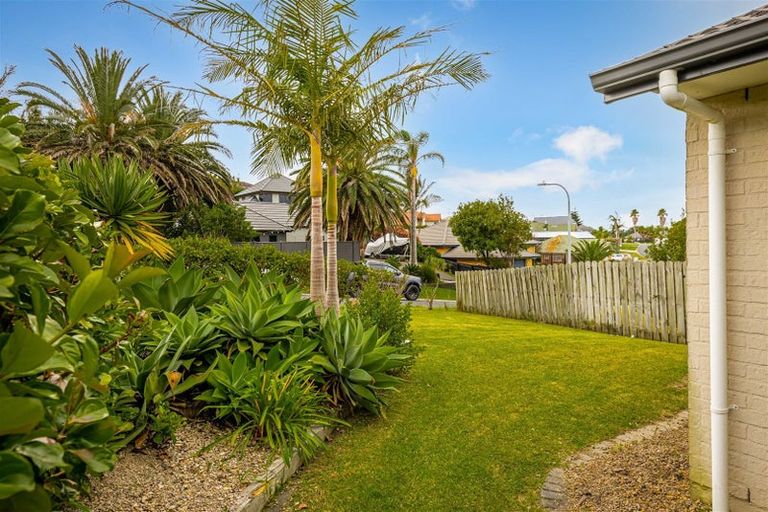 Photo of property in 7 Burwood Terrace, Gulf Harbour, Whangaparaoa, 0930