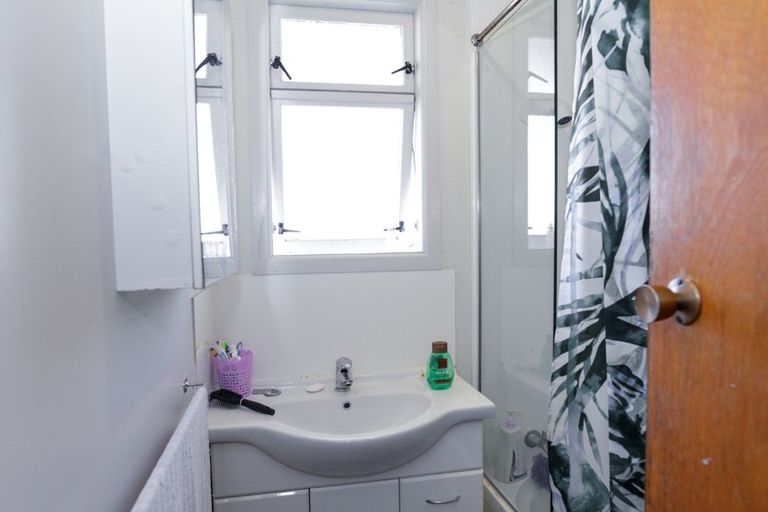 Photo of property in 30 Cartier Crescent, Flaxmere, Hastings, 4120