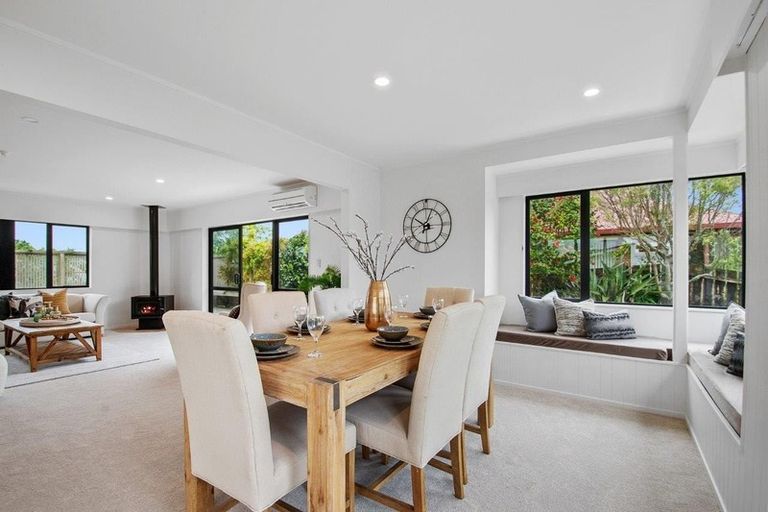 Photo of property in 5 Merlot Heights, Huapai, Kumeu, 0810