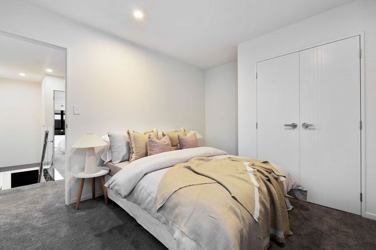 Photo of property in 73c Salamanca Road, Sunnynook, Auckland, 0620