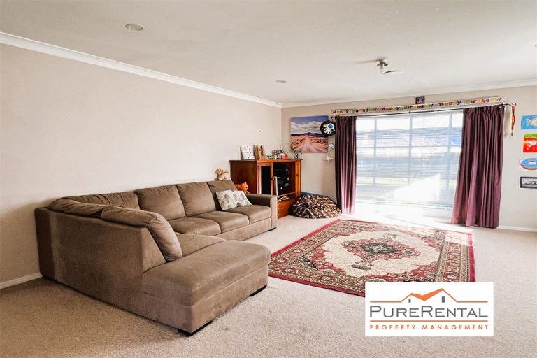 Photo of property in 57 Fraser Crescent, Elderslea, Upper Hutt, 5018