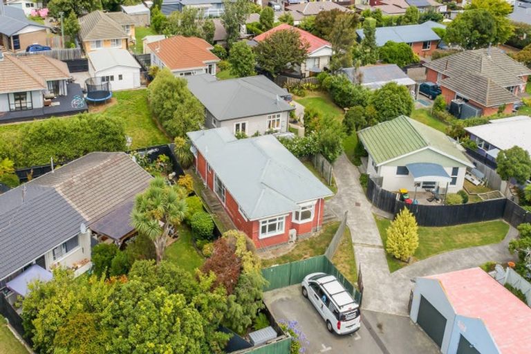 Photo of property in 2/72 Barton Street, Woolston, Christchurch, 8023