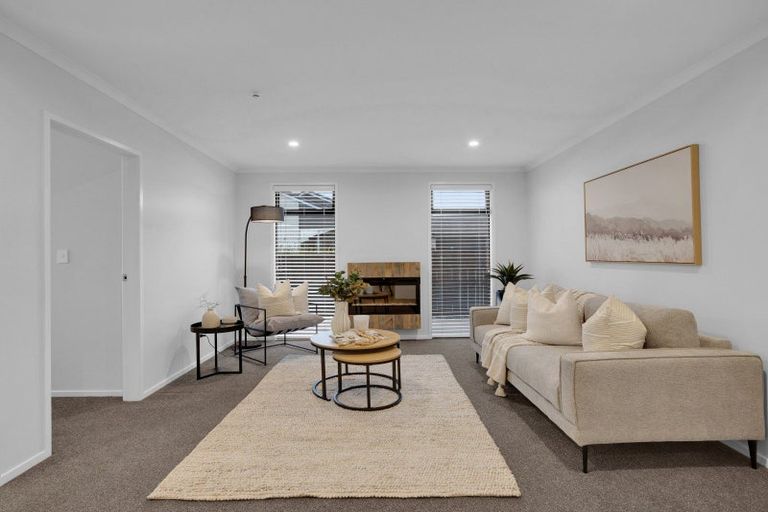 Photo of property in 12 Rose Berry Crescent, Flagstaff, Hamilton, 3210