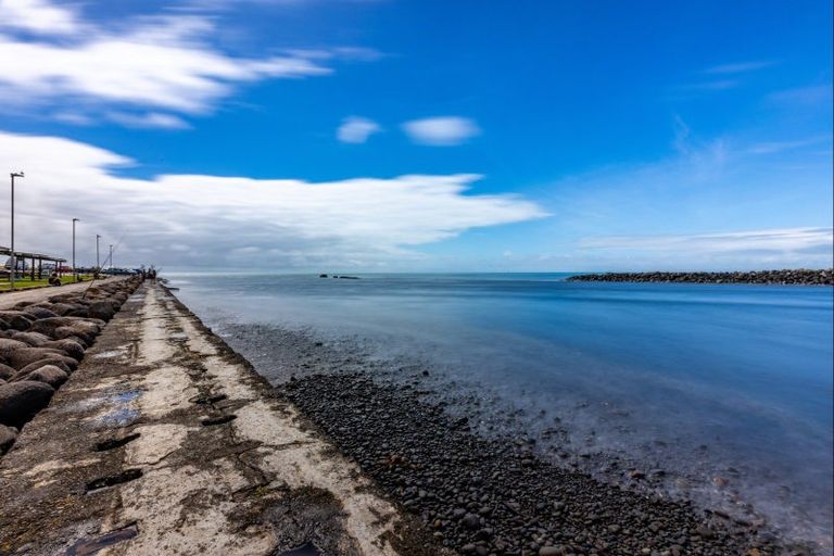 Photo of property in 67a Queen Street, Waitara, 4320