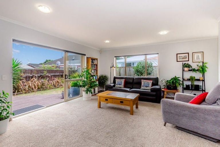 Photo of property in 17b Te Kupe Road, Paraparaumu Beach, Paraparaumu, 5032