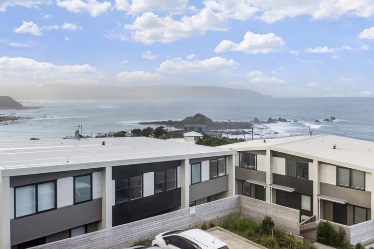 Photo of property in 16/52 High Street, Island Bay, Wellington, 6023