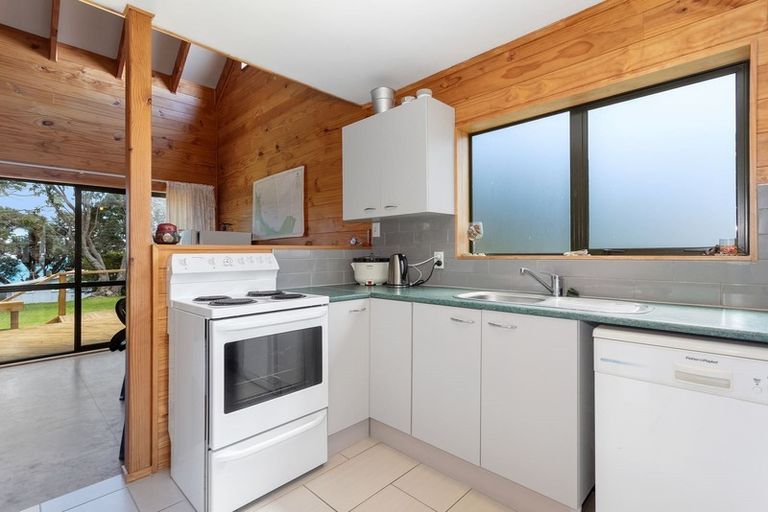 Photo of property in 7119e State Highway 35, Te Kaha, 3199