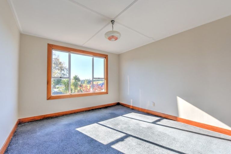 Photo of property in 35 Thomas Street, Gore, 9710