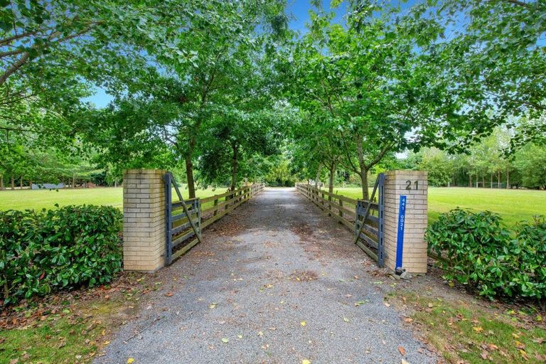 Photo of property in 21 Bridge Road, Greendale, Christchurch, 7671