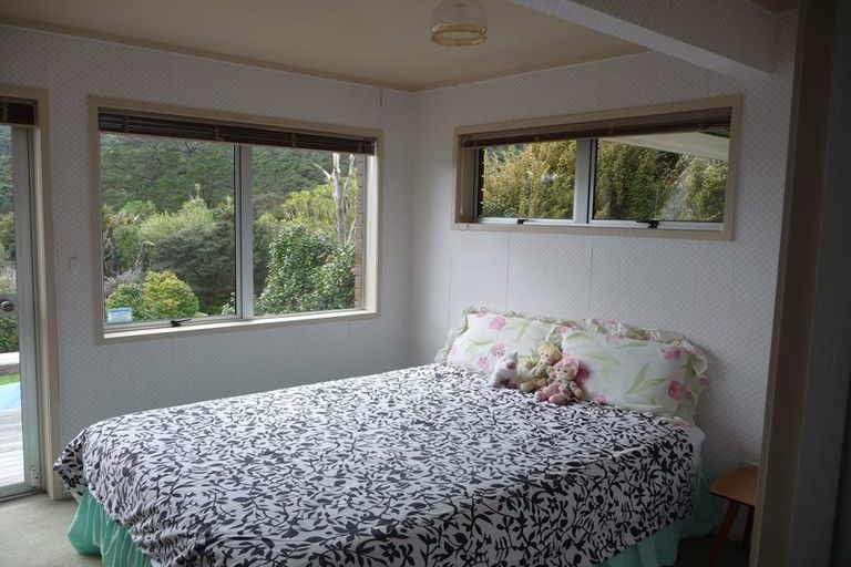 Photo of property in 54 Little Bay Drive, Waikawau, Coromandel, 3584